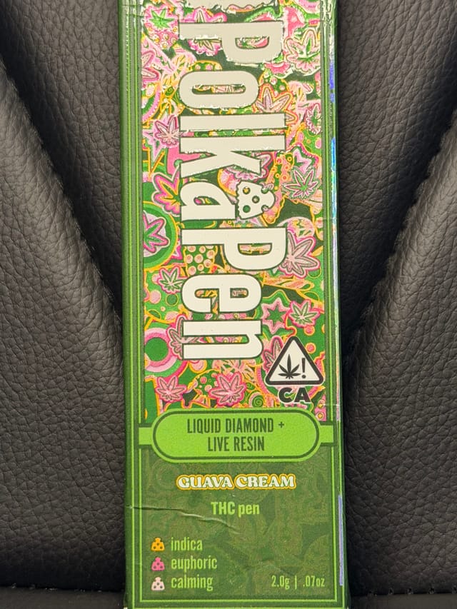 PolkaPen Guava Cream vape — angle 1